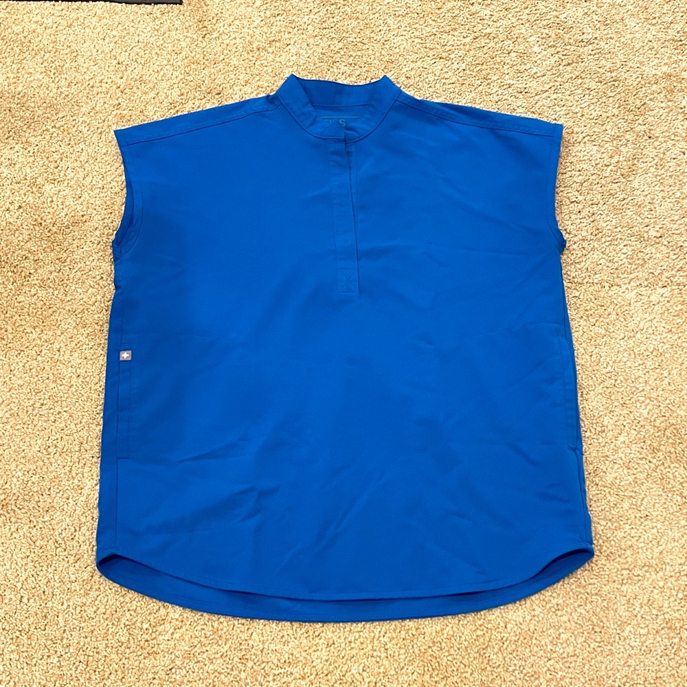 *SOLD* FIGS Rafaela Royal Blue Mandarin Scrub Top sz XS